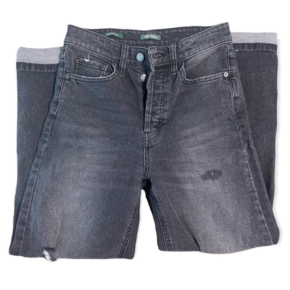 black high rise straight legged jeans with rips size 00 worn once - Picture 3 of 4